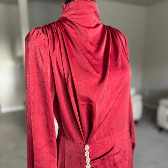 SHEIN Rhinestone Split Thigh High Dress - Picture 4 of 7